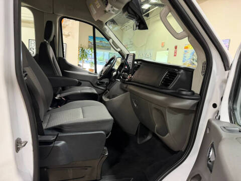 2023 Ford Transit