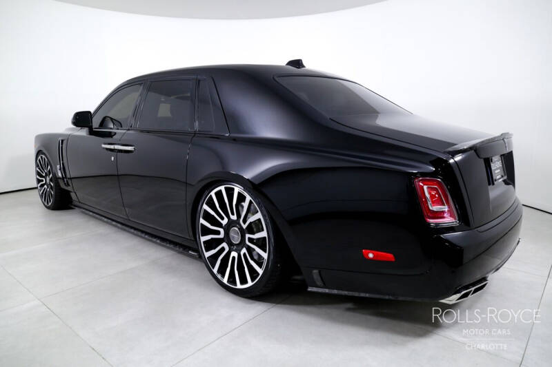2024 Rolls-Royce Phantom
