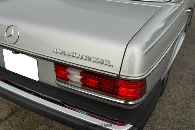 1982 Mercedes-Benz 300-Class 300 D
