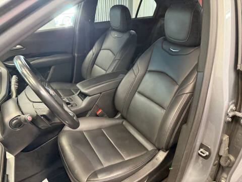 2024 Cadillac XT4 Luxury