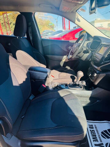 2017 Jeep Cherokee Latitude