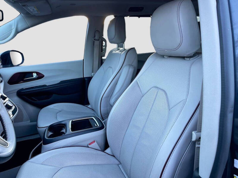 2020 Chrysler Pacifica Limited