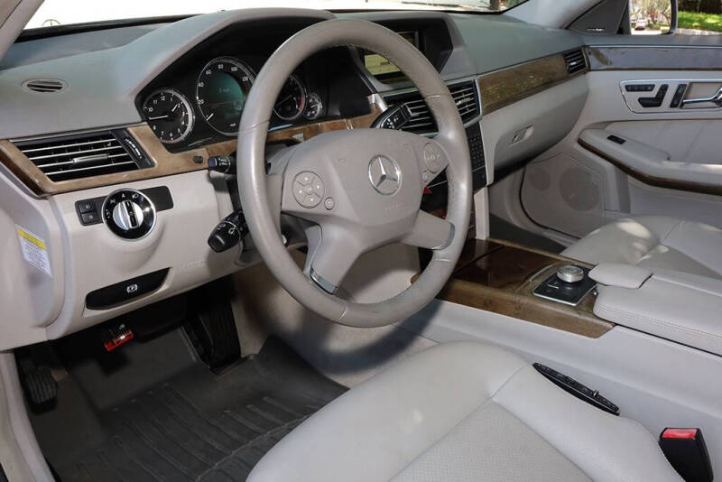 2011 Mercedes-Benz E-Class E 350 Luxury 4MATIC