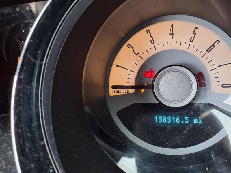 2012 Ford Mustang V6