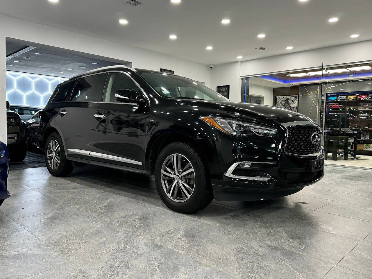 2020 INFINITI QX60 for sale at Alpha Auto Long Island in Westbury, NY