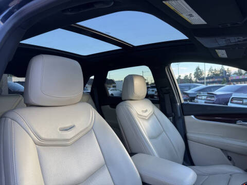 2017 Cadillac XT5 Luxury