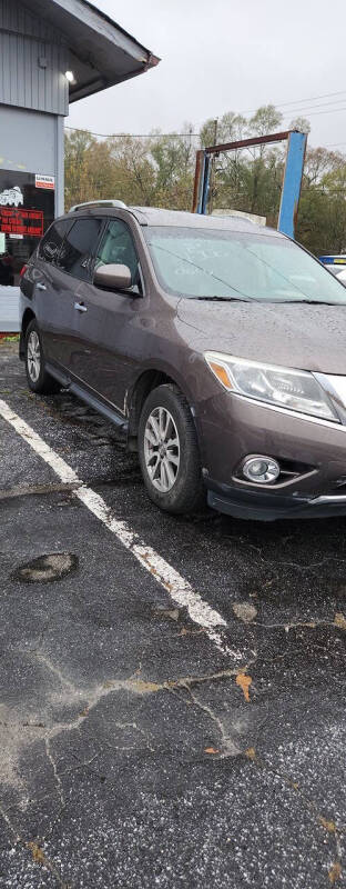 2016 Nissan Pathfinder SV