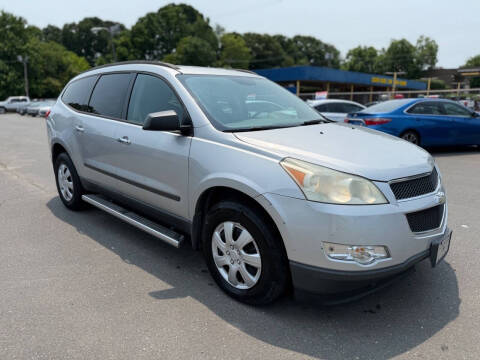 2011 Chevrolet Traverse LS