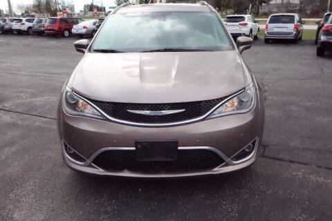 2018 Chrysler Pacifica Touring L Plus