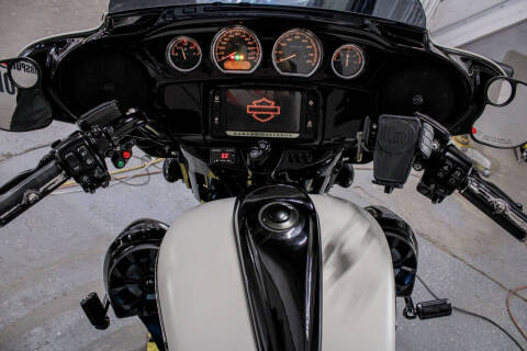 2018 Harley-Davidson Street Glide Special