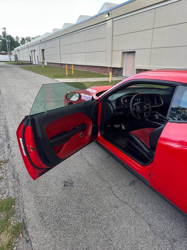 2015 Dodge Challenger R/T Plus