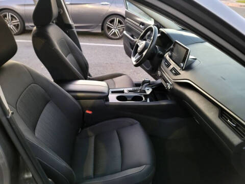 2021 Nissan Altima 2.5 SV