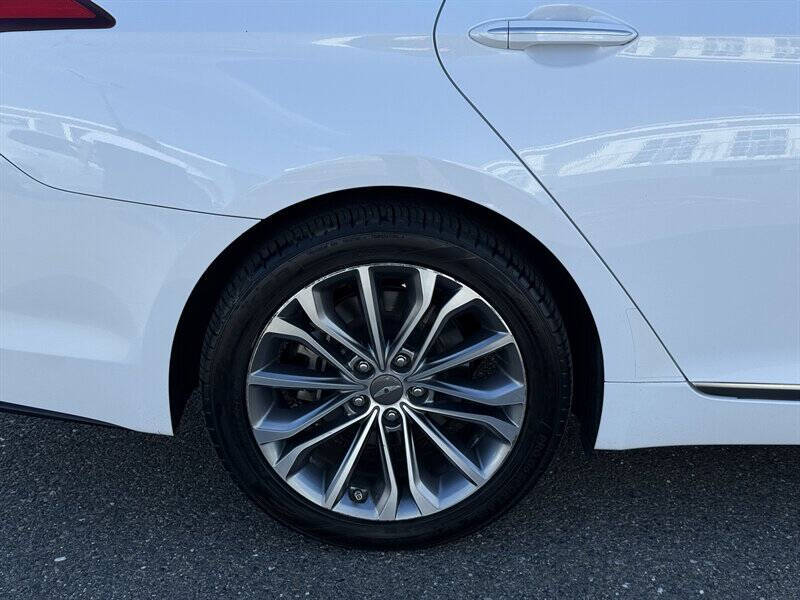 2015 Hyundai Genesis