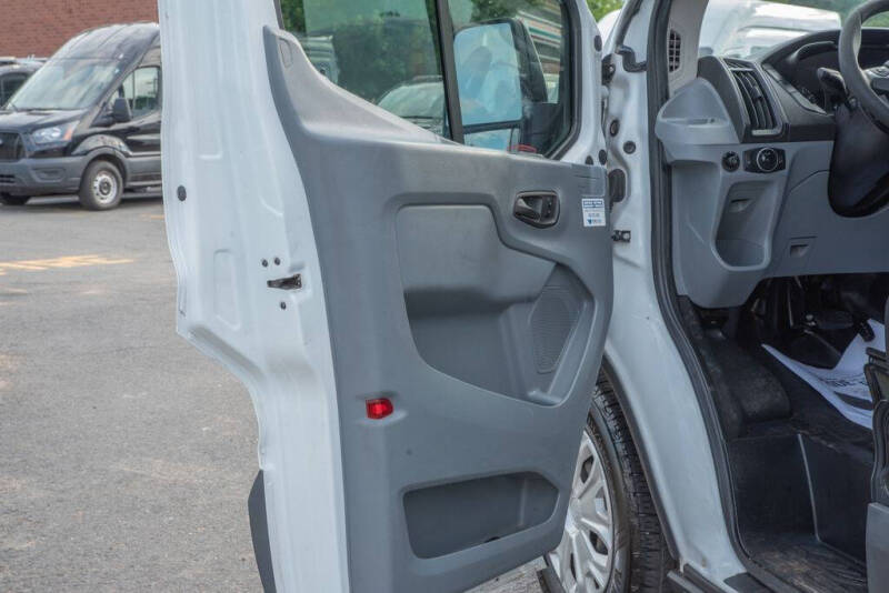 2017 Ford Transit