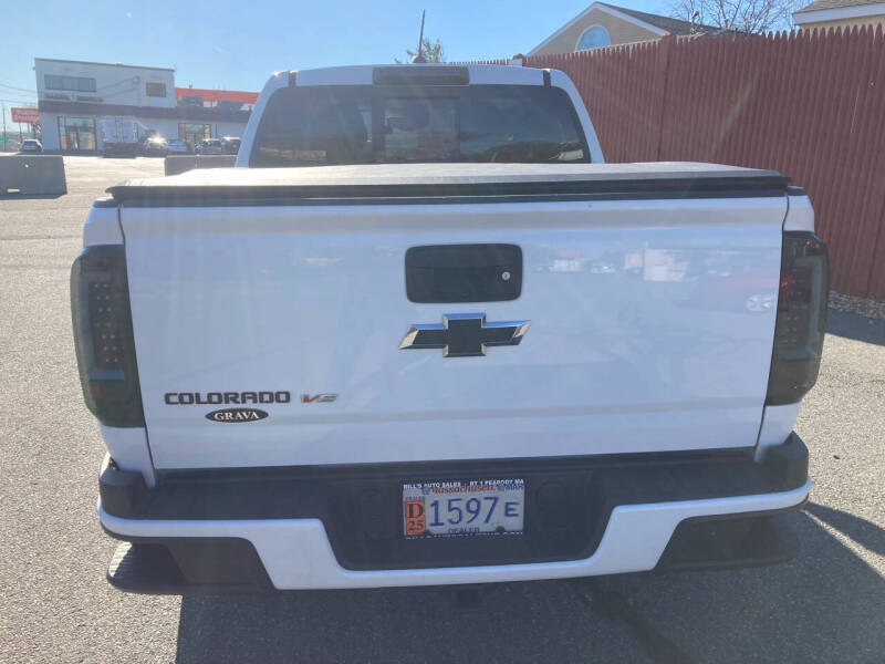 2018 Chevrolet Colorado LT photo 4