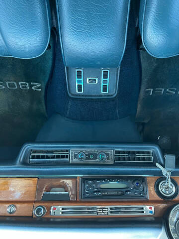 1972 Mercedes-Benz 280-Class