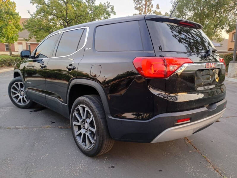 2017 GMC Acadia SLE-1