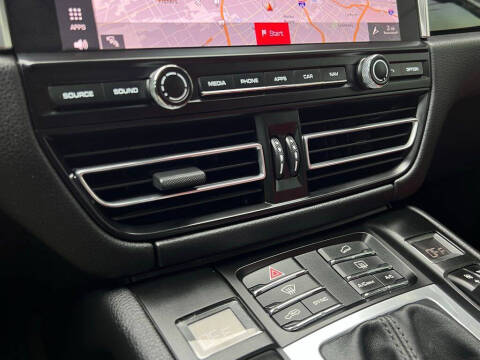 2021 Porsche Macan GTS