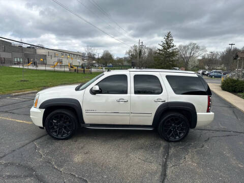 2011 GMC Yukon Denali