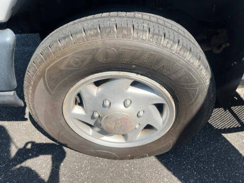 2014 Ford E-Series E-250