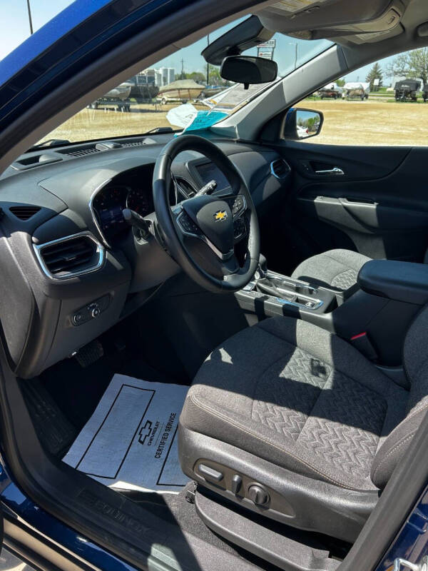 Used 2023 Chevrolet Equinox LT with VIN 3GNAXUEG0PS148723 for sale in Tyndall, SD
