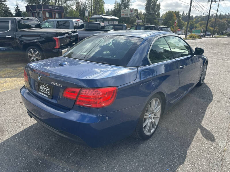 2011 BMW 3 Series 328i