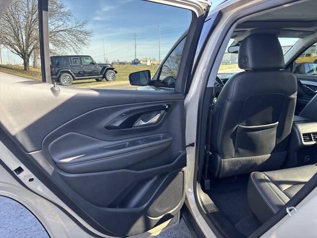 2022 GMC Terrain AT4