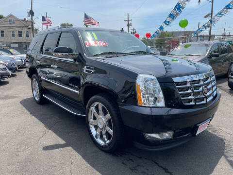 2011 Cadillac Escalade for sale at Riverside Wholesalers 2 in Paterson NJ