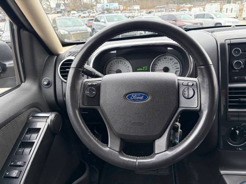 2010 Ford Explorer Sport Trac XLT