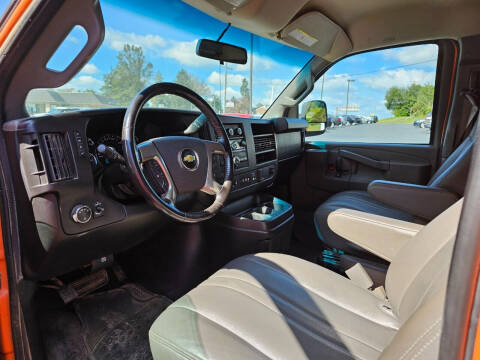 2017 Chevrolet Express 2500