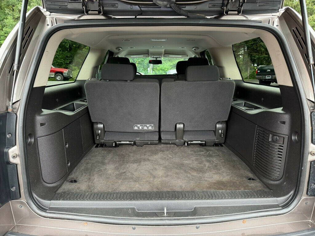 2014 Chevrolet Suburban 44
