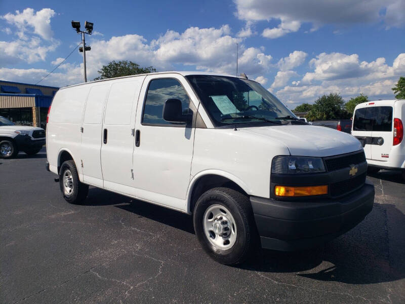 2021 Chevrolet Express 2500