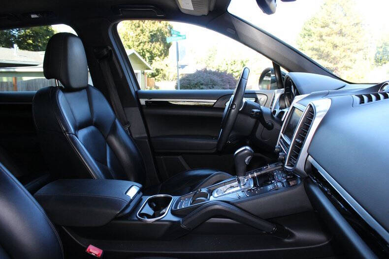 2014 Porsche Cayenne