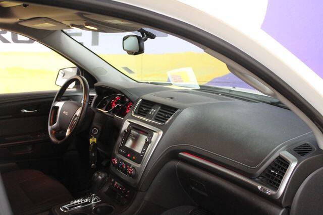 2015 GMC Acadia SLE-2