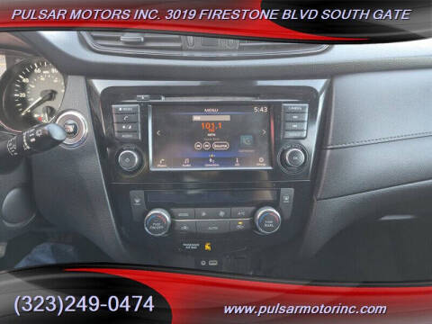 2020 Nissan Rogue SV