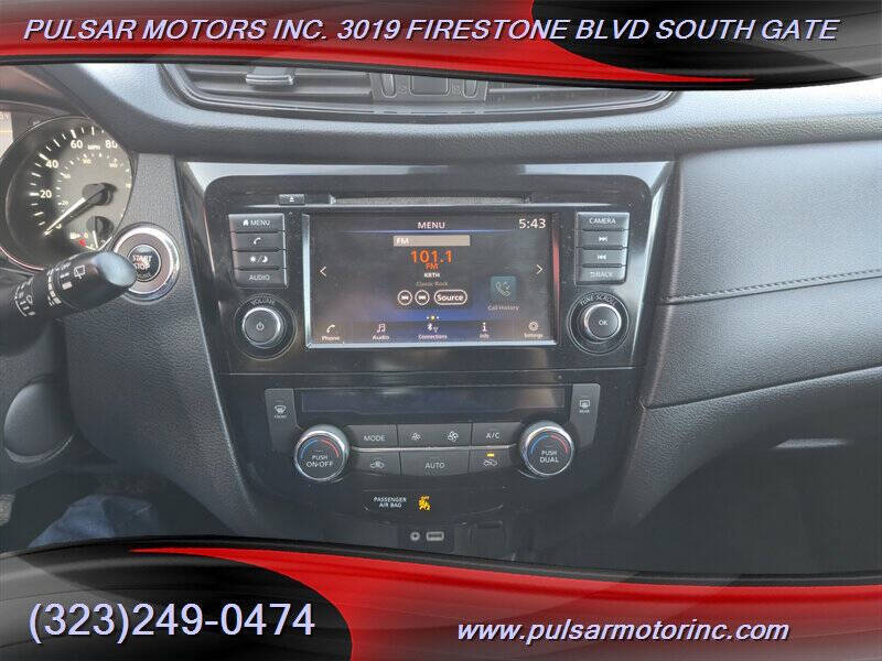 2020 Nissan Rogue SV