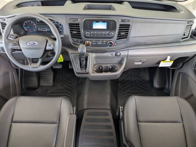 2025 Ford Transit 250