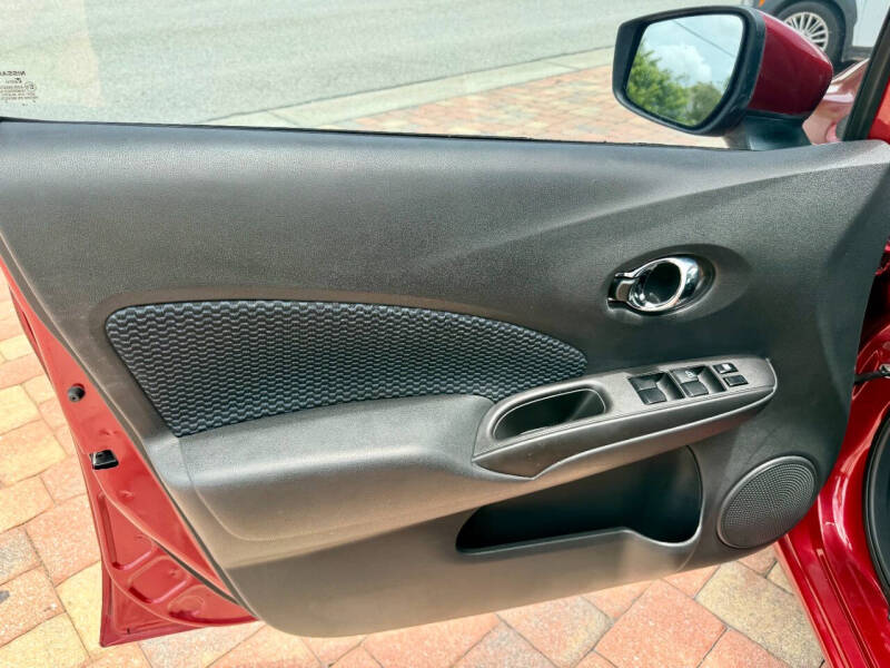2016 Nissan Versa Note SV