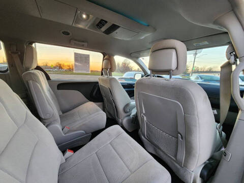 2011 Dodge Grand Caravan Crew