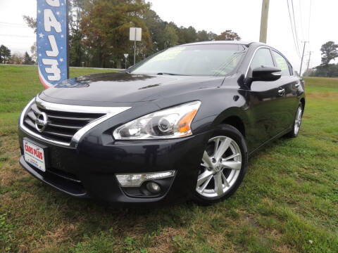 2013 Nissan Altima for sale at Cars Plus in Fruitland MD