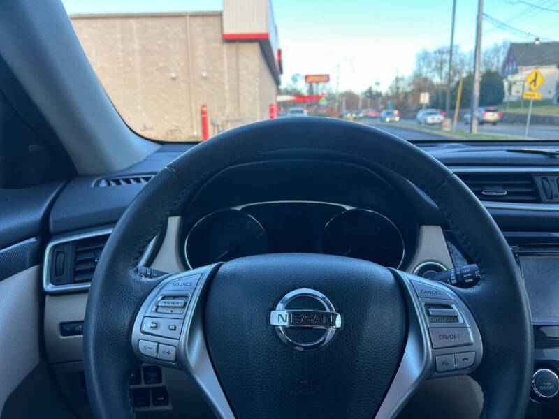 2016 Nissan Rogue SL