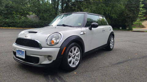 2011 MINI Cooper for sale at Car World Inc in Arlington VA