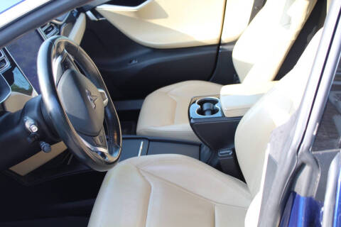 2016 Tesla Model S 75D