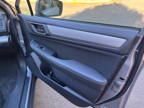 2016 Subaru Outback 2.5i