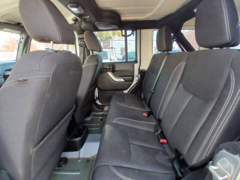 2017 Jeep Wrangler Unlimited Sahara