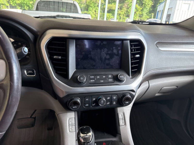 2019 GMC Acadia SLT-1
