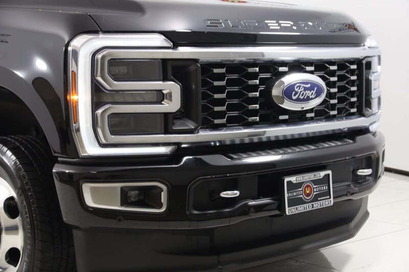 2024 Ford F-350 Super Duty Platinum