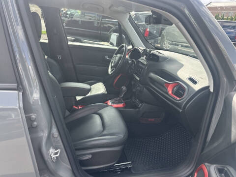 2022 Jeep Renegade Trailhawk