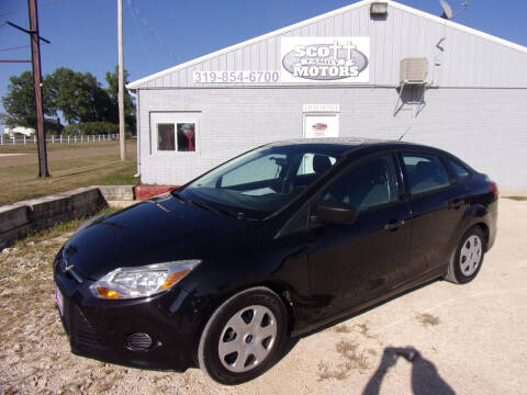 2013 Ford Focus for sale at SCOTT FAMILY MOTORS in Springville IA