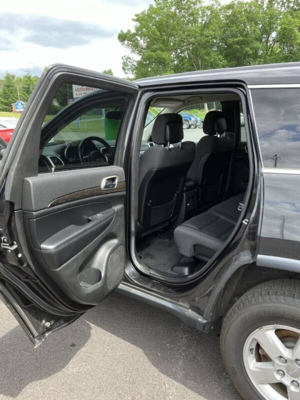 2012 Jeep Grand Cherokee Laredo